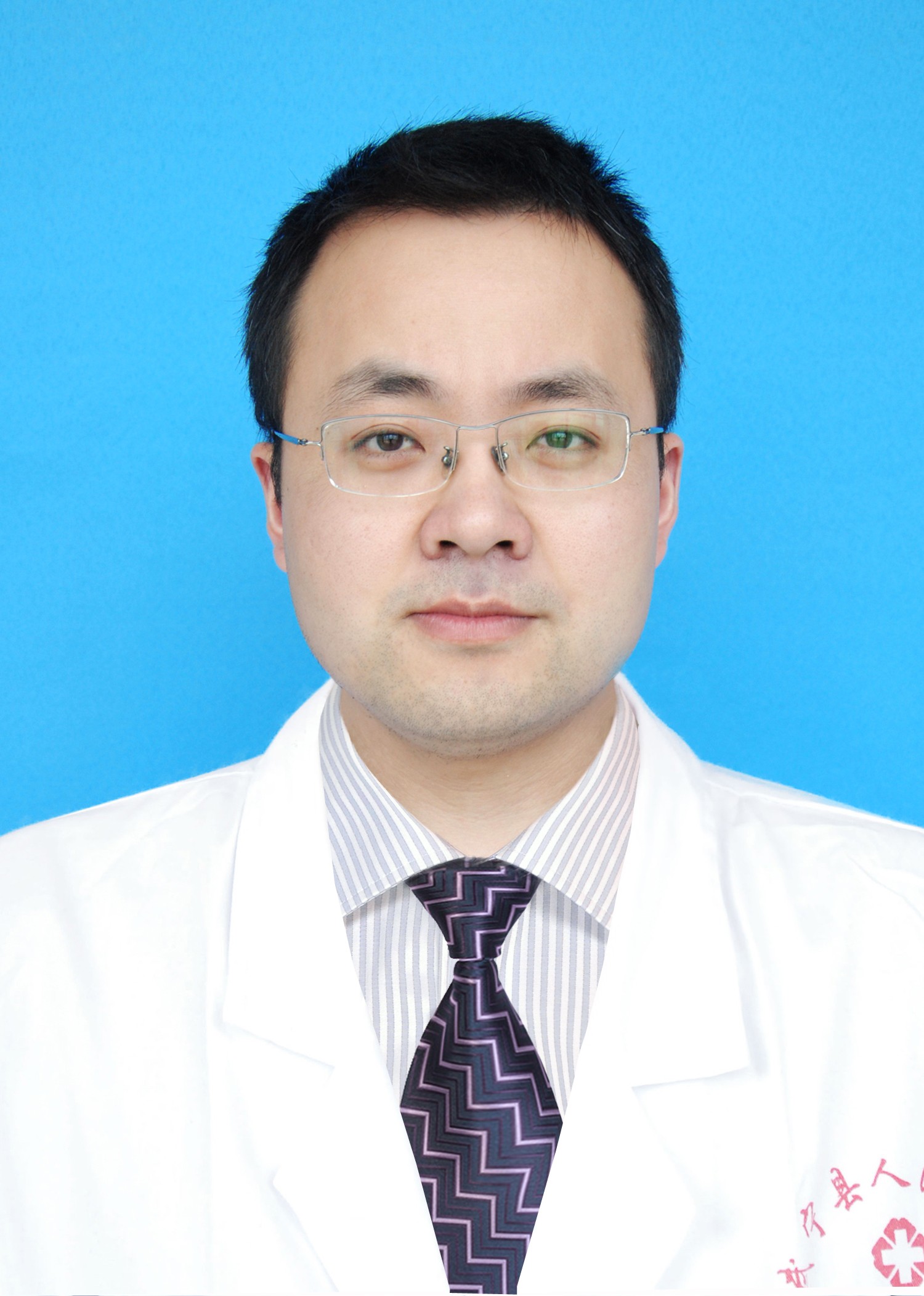 黨委委員 副院長(zhǎng) 何曉維
